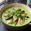 Ultimate Thai Green Curry for 25 — Low-Carb, Coconut-Rich, Make-Ahead with Full Reheating Guide